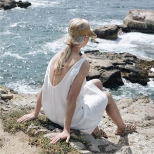 Elegant Beige Linen Summer Dress